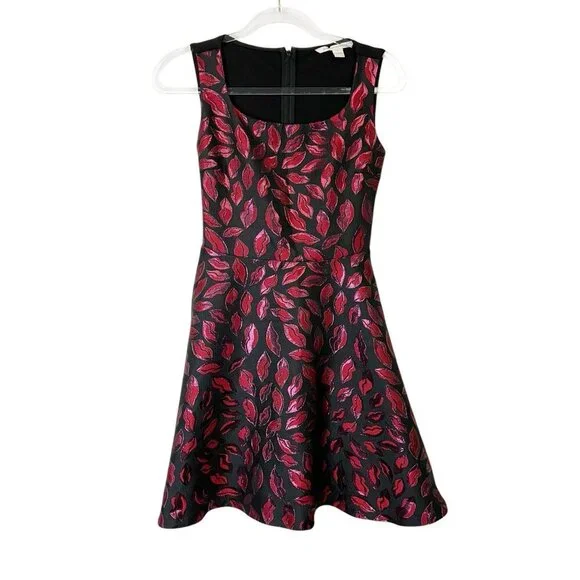 Diane Von Furstenberg | Dresses | Diane Von Furstenberg Fit Flare Cocktail Dress Womens Size 2 Red Lip Print | Poshmark Diane Von Furstenberg | Dresses | Diane Von Furstenberg Fit Flare Cocktail Dress Womens Size 2 Red Lip Print | Poshmark